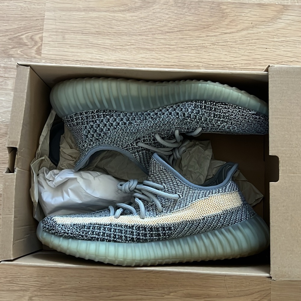 Adidas Yeezy Boost 350 V2 in Blue and Cream